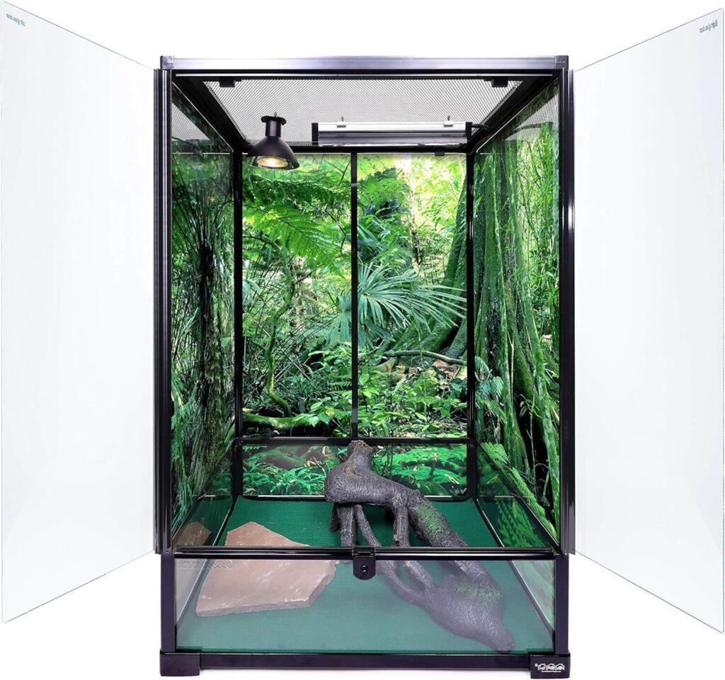 Carolina Custom Cages Terrarium